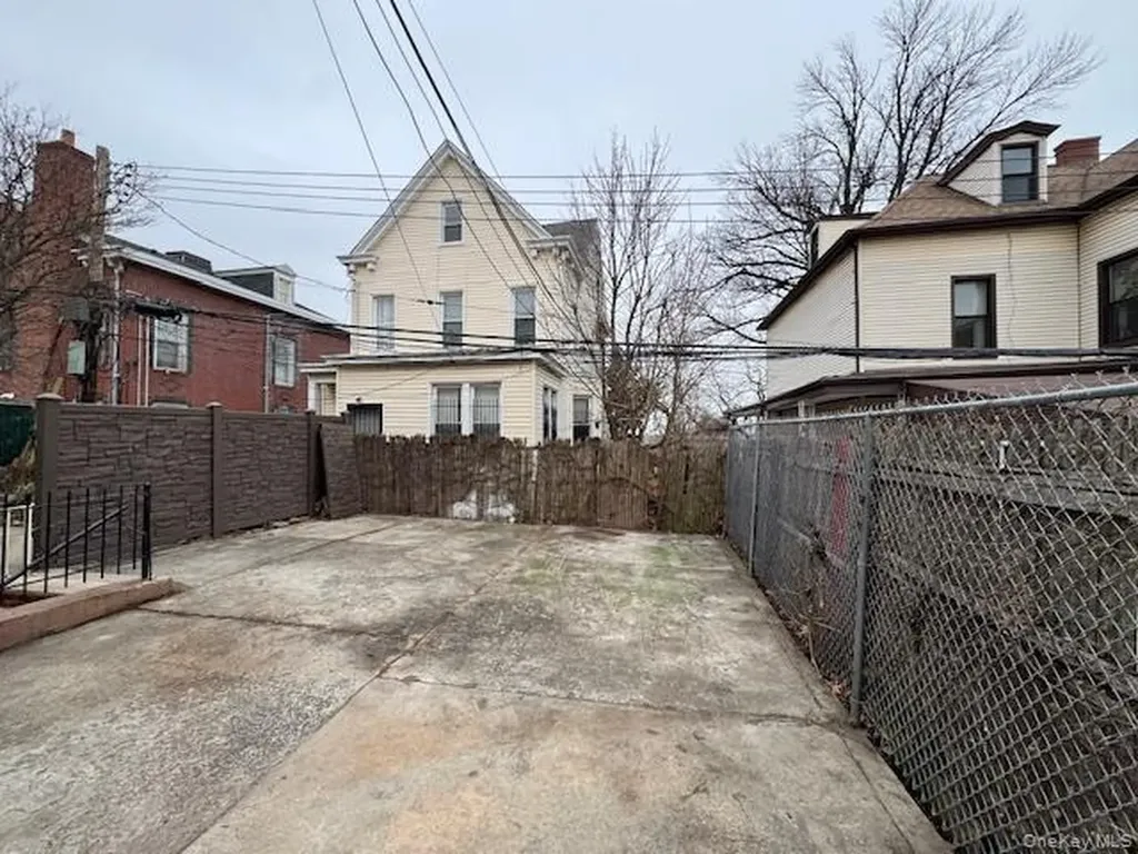 178 Highland Boulevard Brooklyn NY 11207