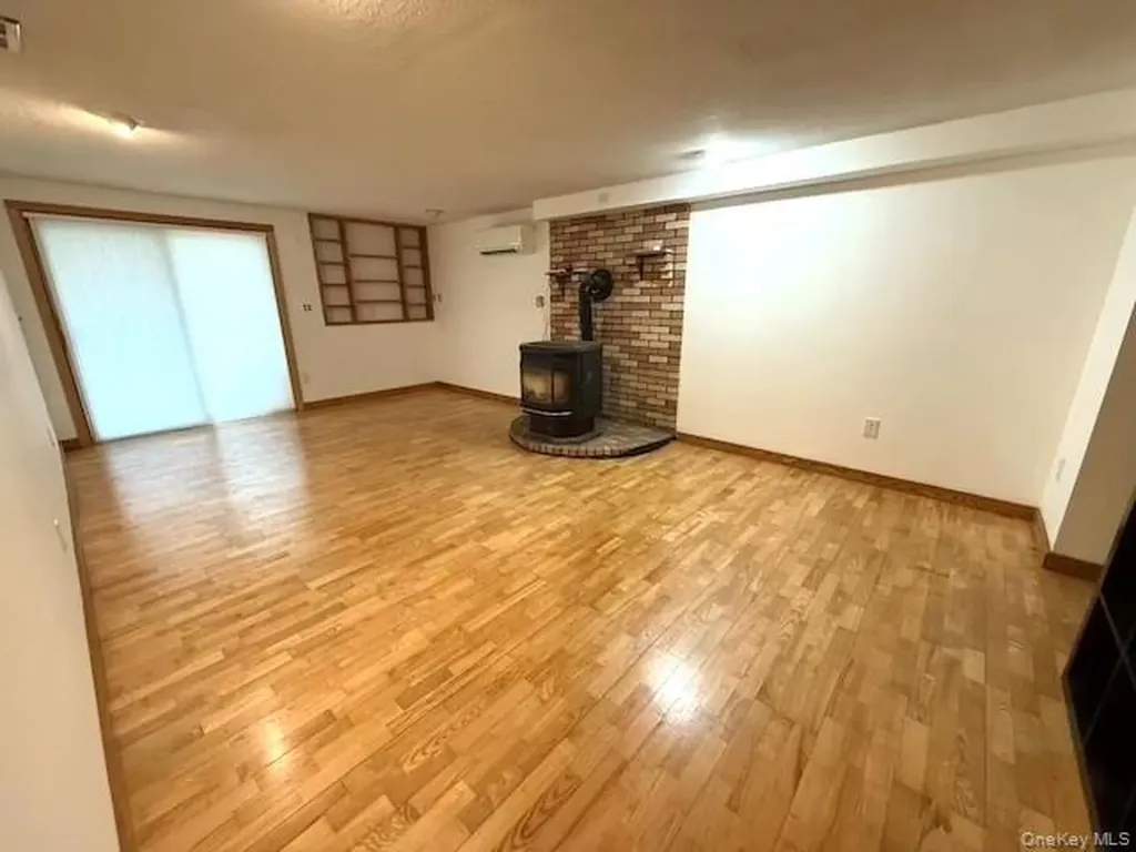 21 Cramer Road Rhinebeck NY 12572