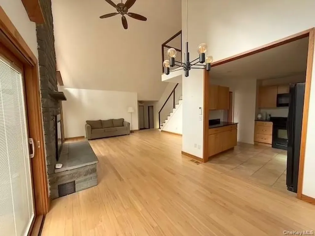 21 Cramer Road Rhinebeck NY 12572