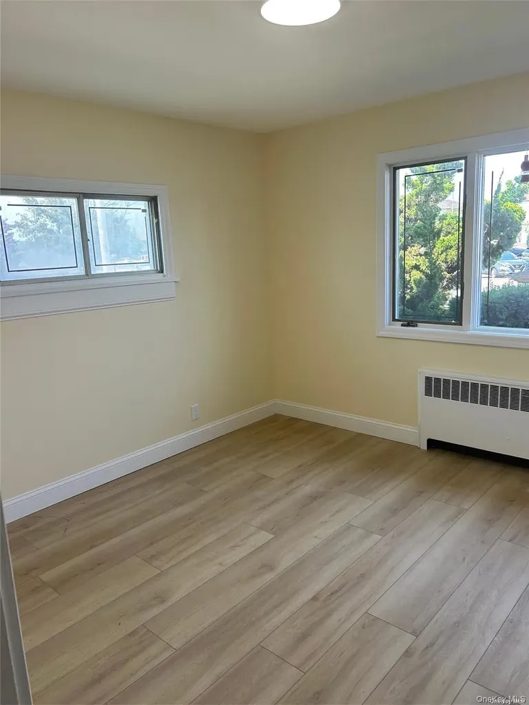 630 E Park Avenue Long Beach NY 11561