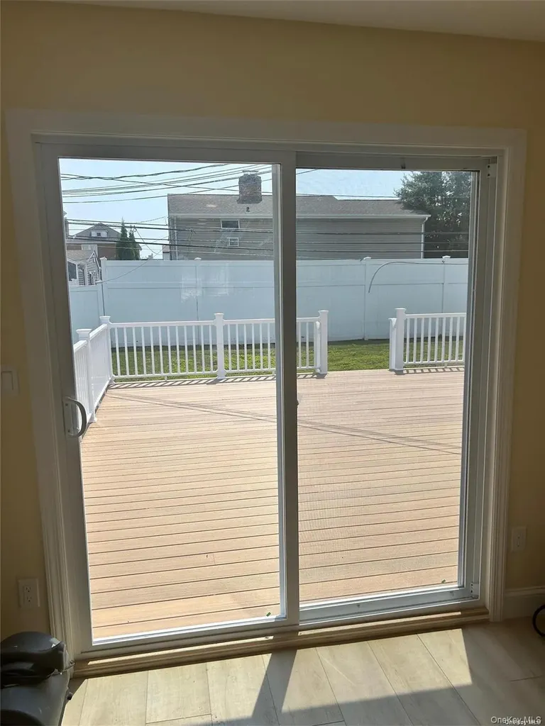 630 E Park Avenue Long Beach NY 11561