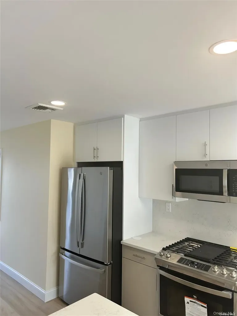 630 E Park Avenue Long Beach NY 11561