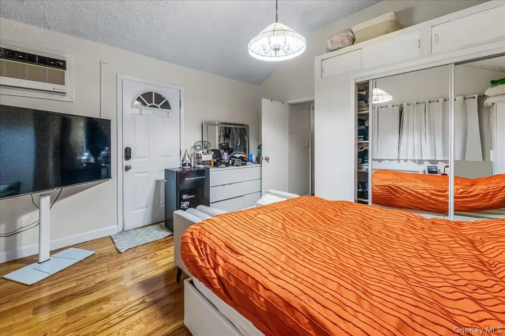 150-02 78th Road Flushing NY 11367