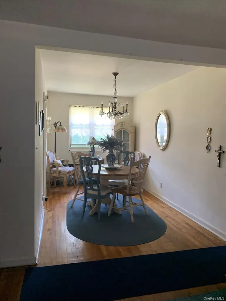 48 Dehaven Yonkers NY 10703