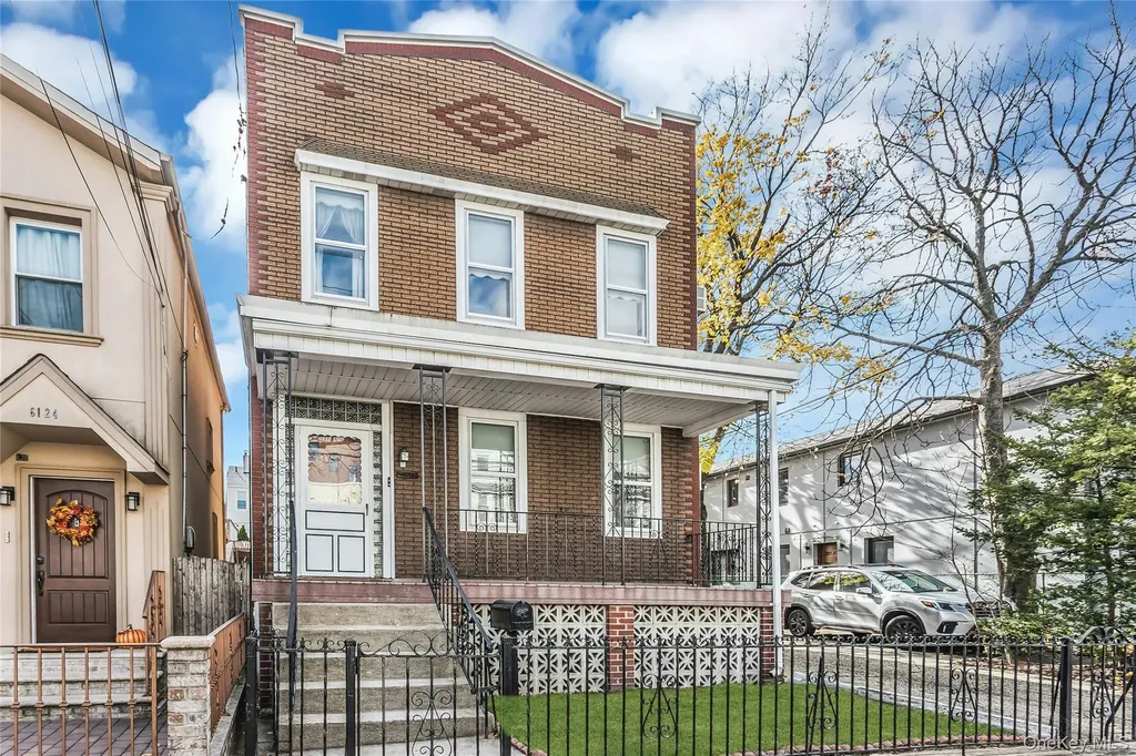61-22 56th Drive Maspeth NY 11378