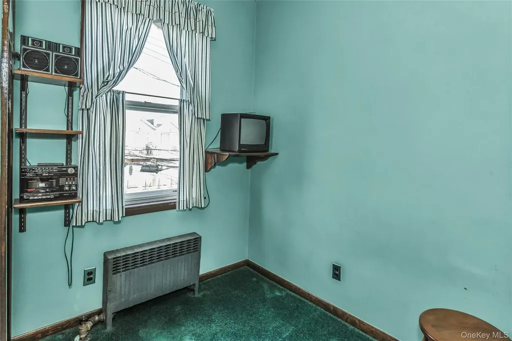 61-22 56th Drive Maspeth NY 11378