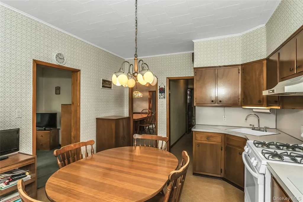 61-22 56th Drive Maspeth NY 11378