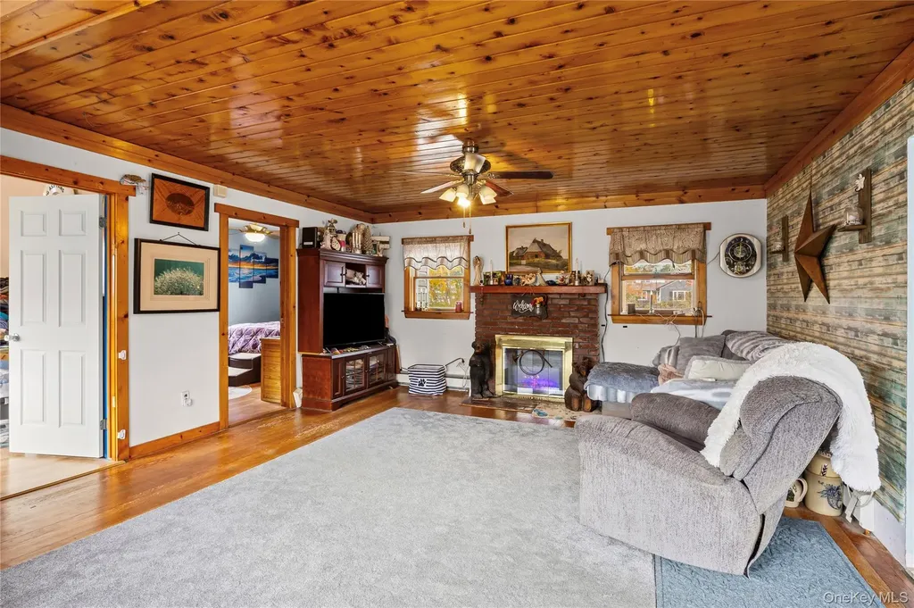 1 Elm Road E Mastic Beach NY 11951
