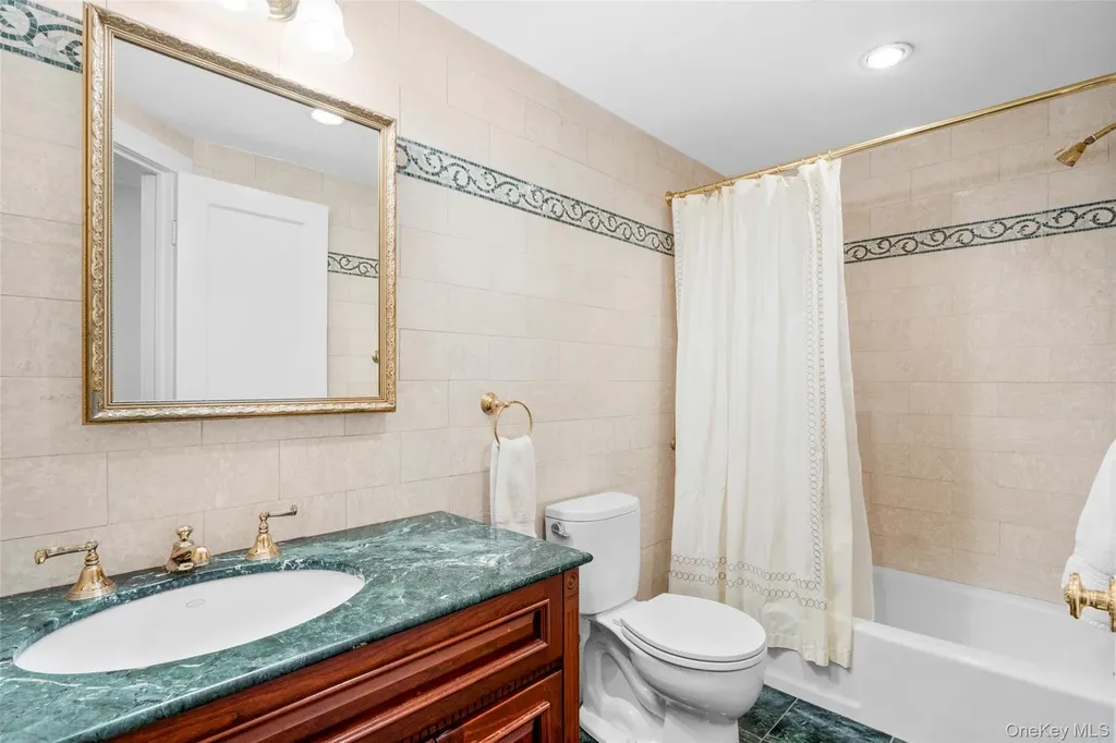 1 Beech Road New Rochelle NY 10804