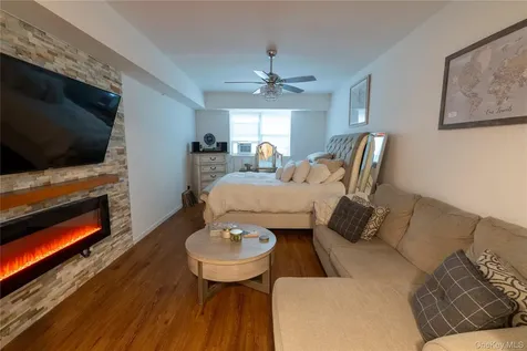 525 Beach 138th Street Belle Harbor NY 11694