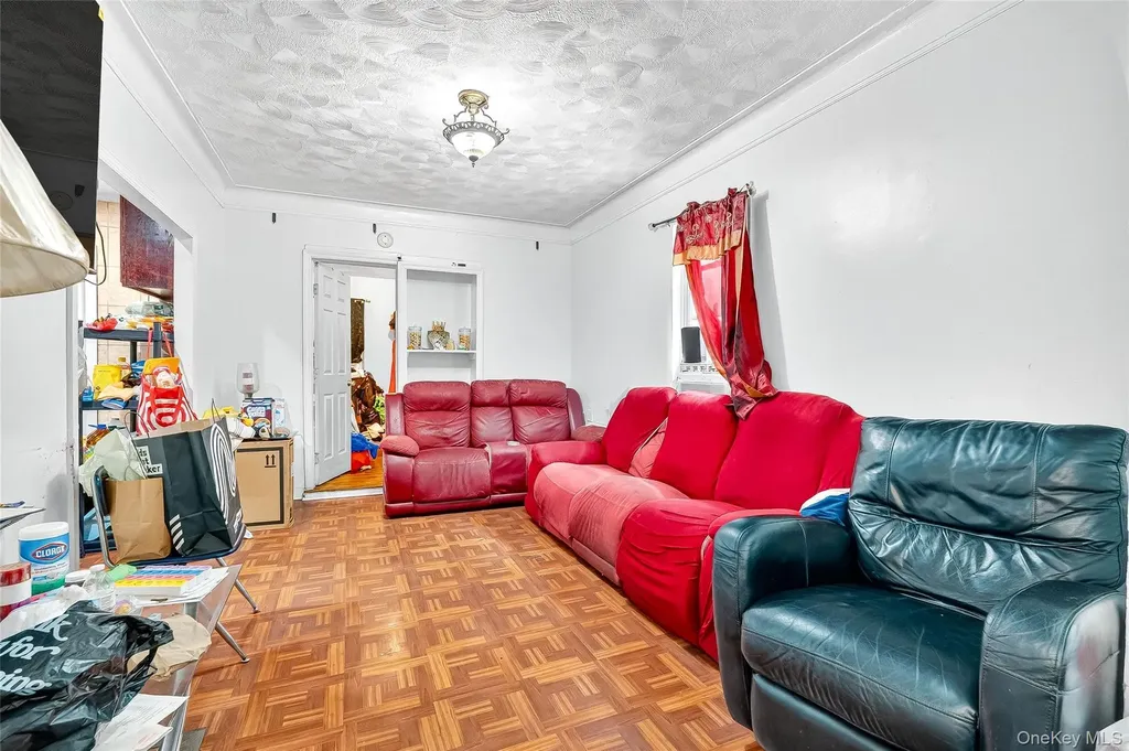 1052 Evergreen Avenue Bronx NY 10472