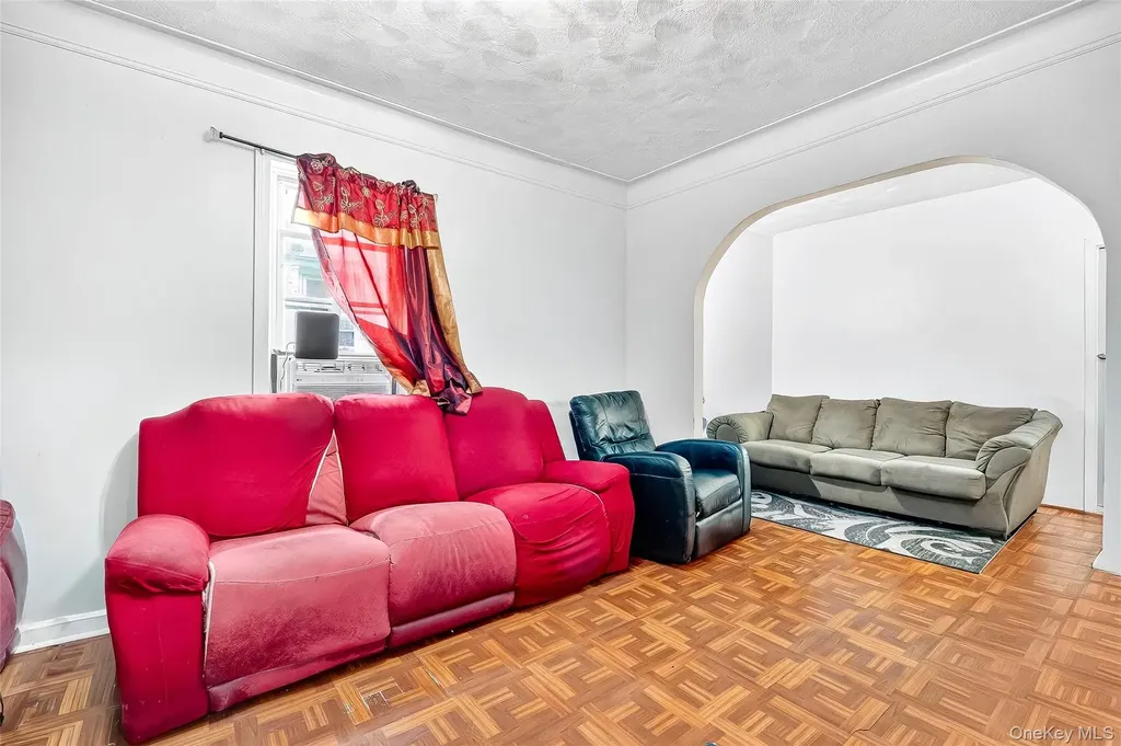 1052 Evergreen Avenue Bronx NY 10472