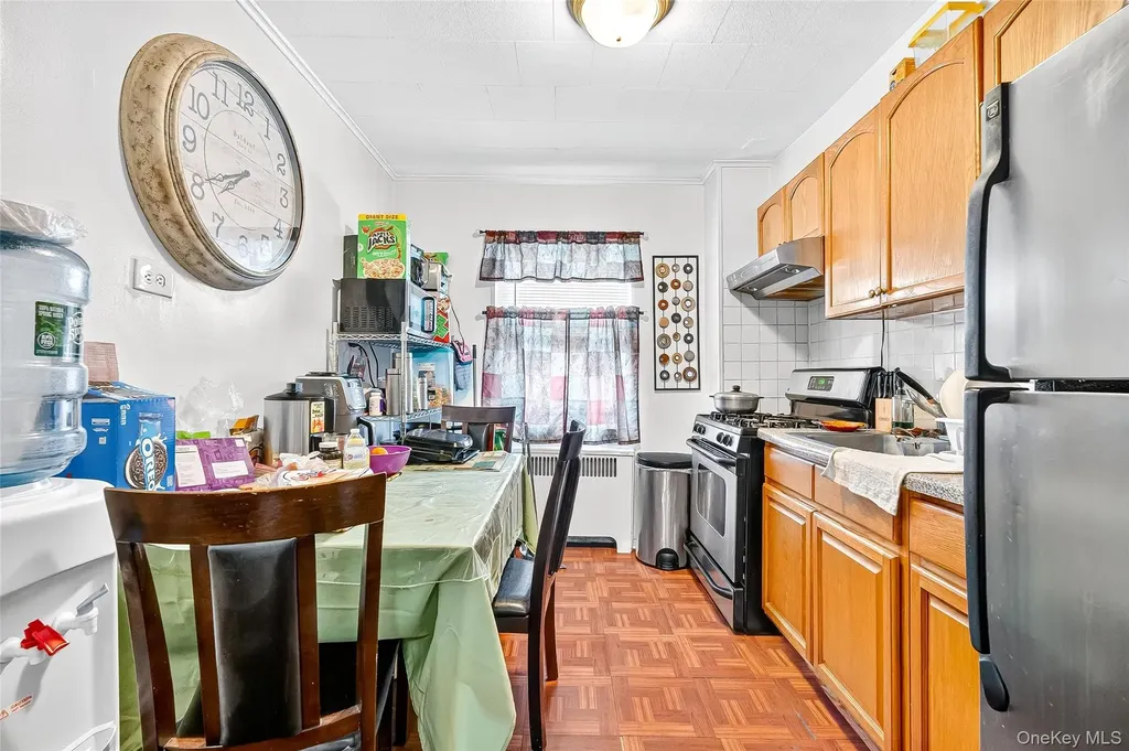 1052 Evergreen Avenue Bronx NY 10472