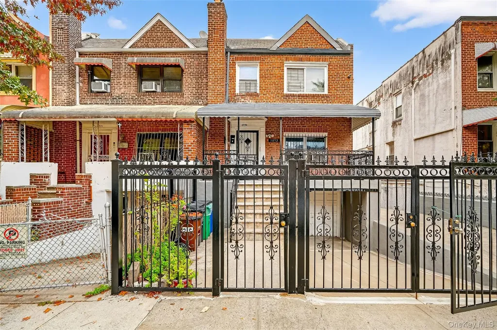 1052 Evergreen Avenue Bronx NY 10472