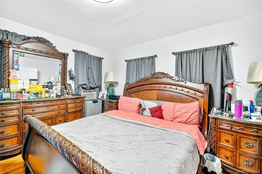 1052 Evergreen Avenue Bronx NY 10472