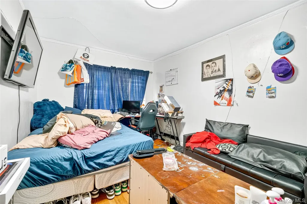 1052 Evergreen Avenue Bronx NY 10472