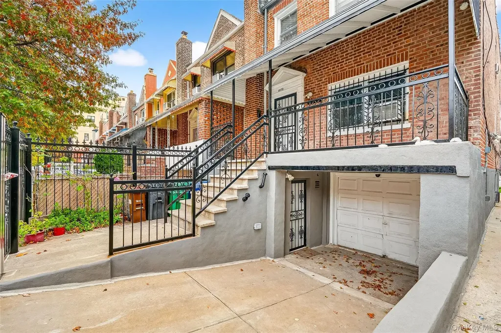 1052 Evergreen Avenue Bronx NY 10472