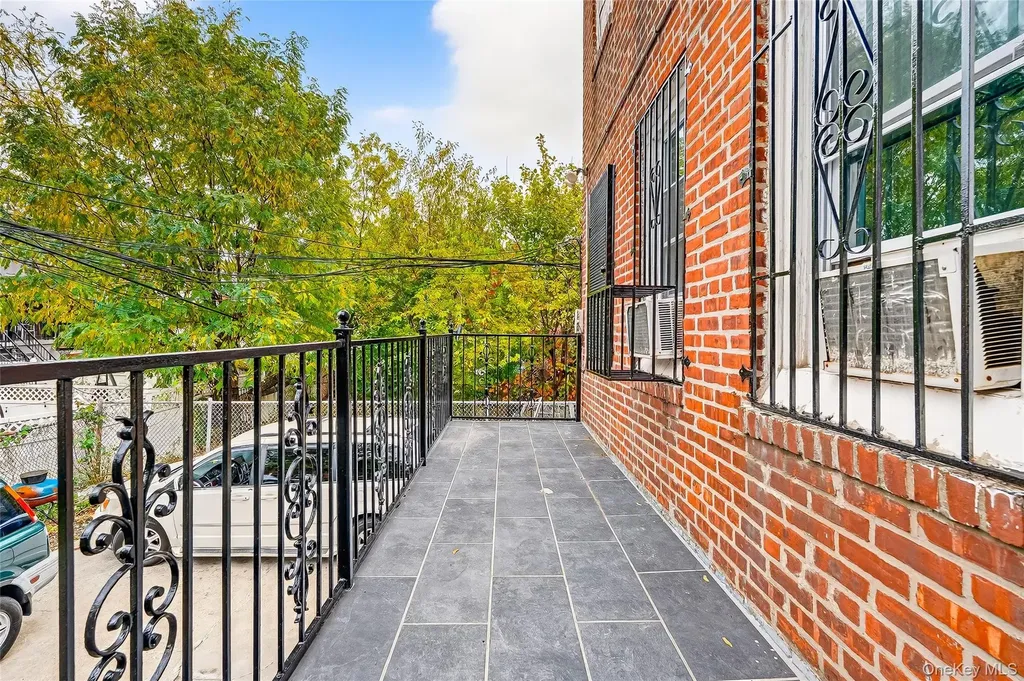 1052 Evergreen Avenue Bronx NY 10472