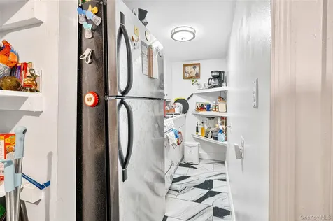 1052 Evergreen Avenue Bronx NY 10472