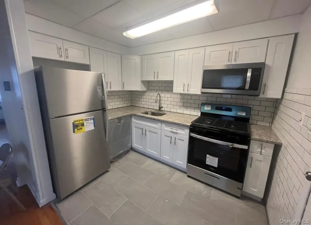 63 Madison Avenue Westbury NY 11590