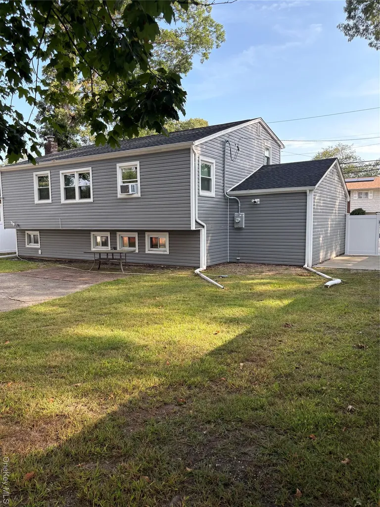 486 Champlain Avenue West Hempstead NY 11552