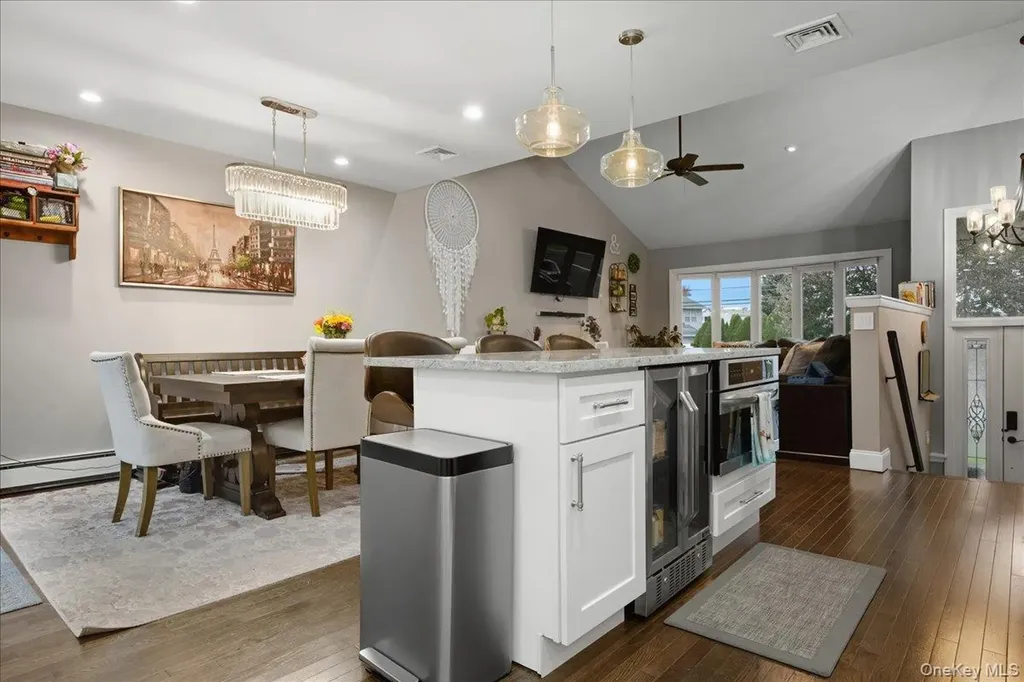 1800 Carlisle Place Merrick NY 11566