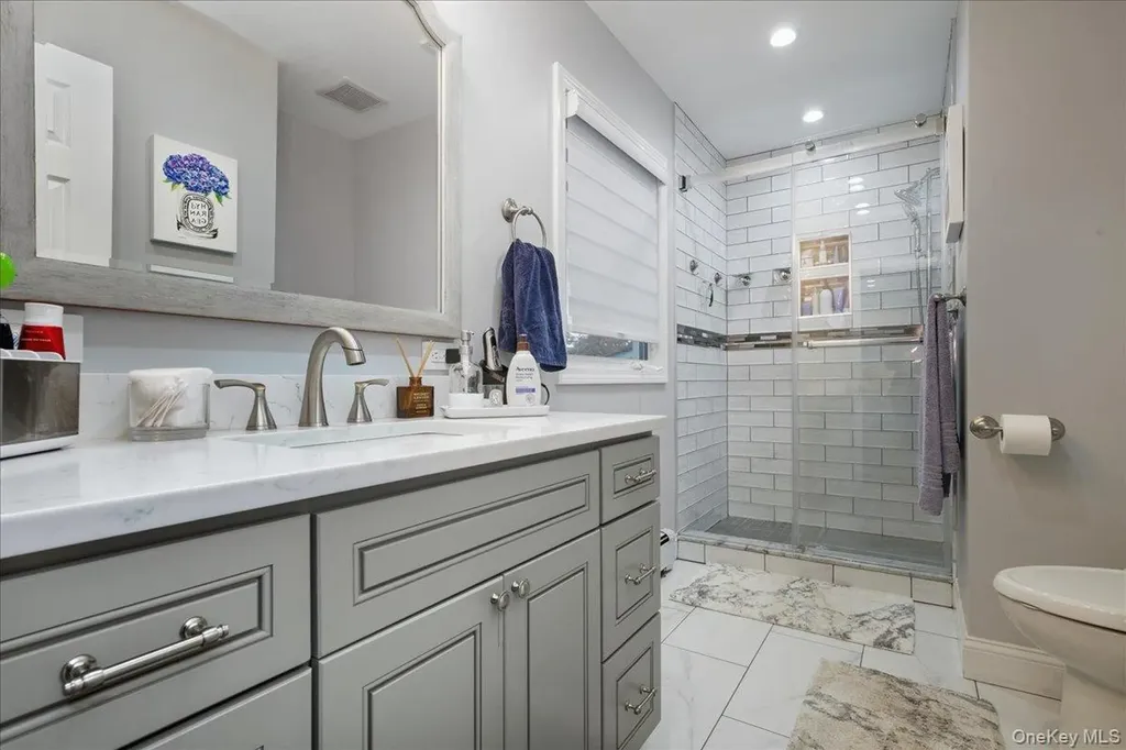 1800 Carlisle Place Merrick NY 11566