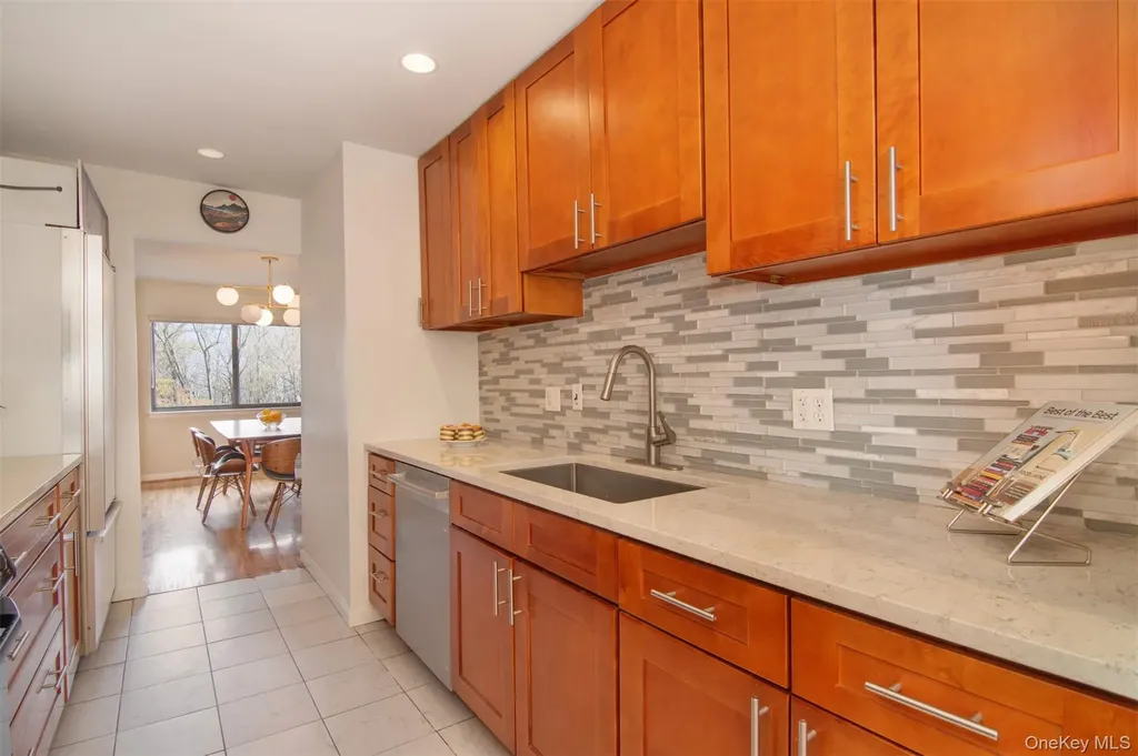 372 Birch Lane Irvington NY 10533
