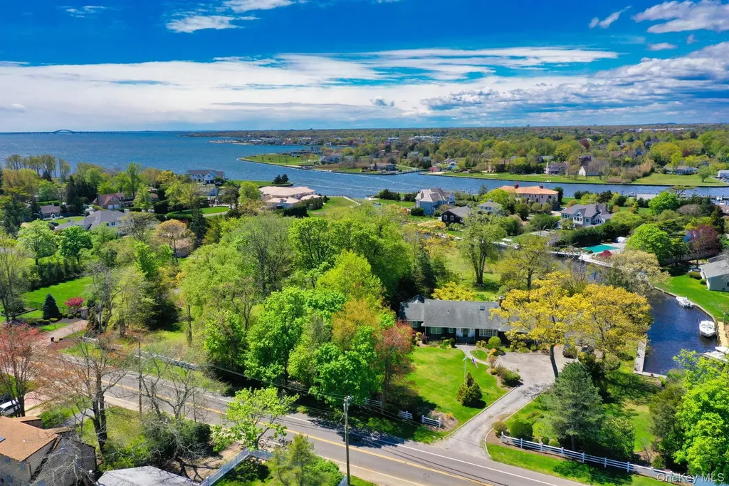 272 Ocean Avenue Islip NY 11751