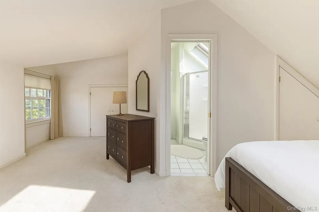 272 Ocean Avenue Islip NY 11751