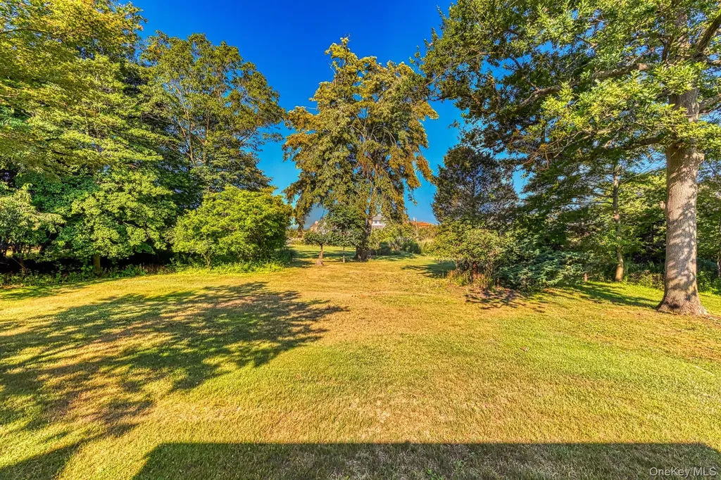 272 Ocean Avenue Islip NY 11751