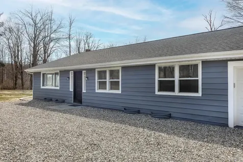786 N Clove Road Millbrook NY 12585