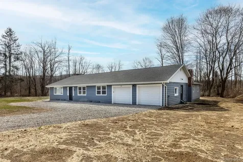 786 N Clove Road Millbrook NY 12585