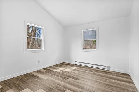 786 N Clove Road Millbrook NY 12585