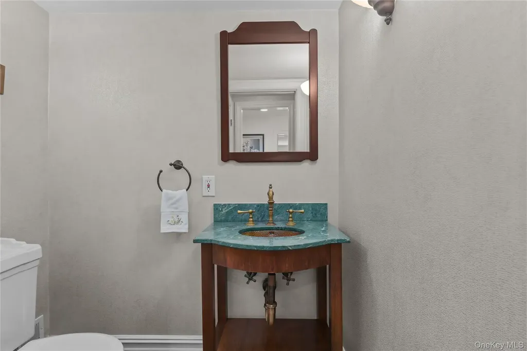 12 Sunnybrae Place Bronxville NY 10708
