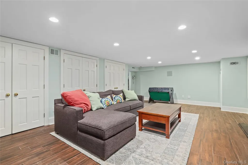 12 Sunnybrae Place Bronxville NY 10708