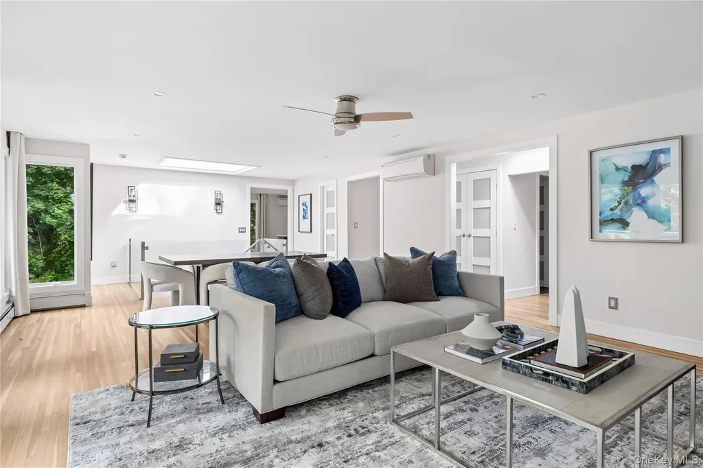 25 Wood Road Sands Point NY 11050