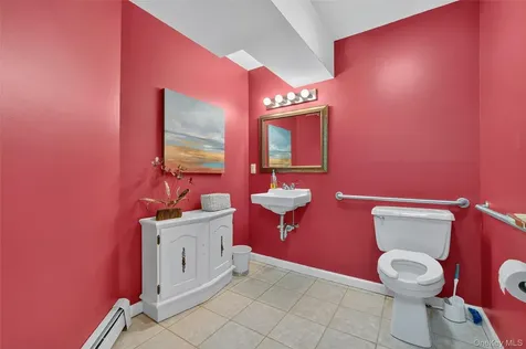 2 Renee Gate Street Cortlandt Manor NY 10567