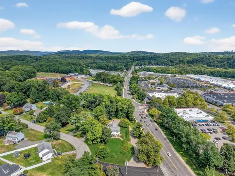 2 Renee Gate Street Cortlandt Manor NY 10567