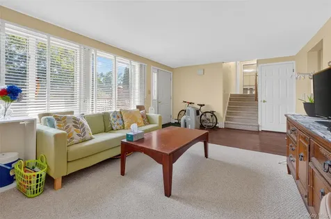 2 Renee Gate Street Cortlandt Manor NY 10567