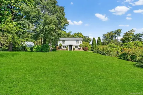 2 Renee Gate Street Cortlandt Manor NY 10567