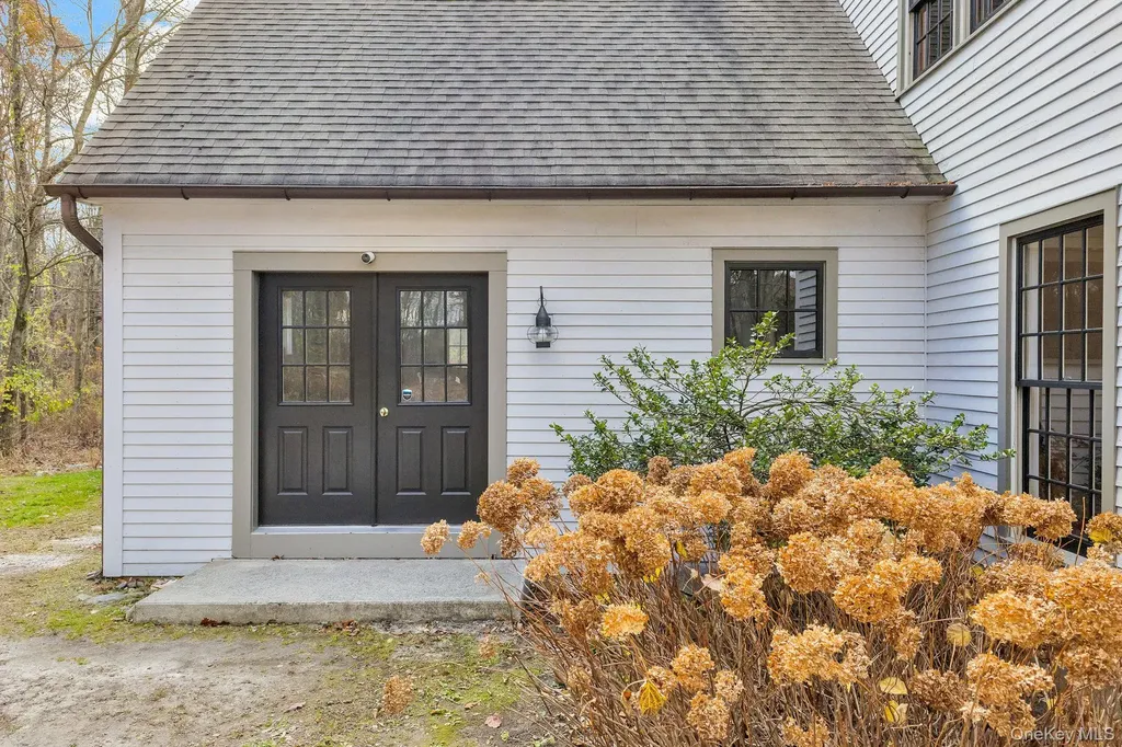 331 Grape Hollow Road Holmes NY 12531