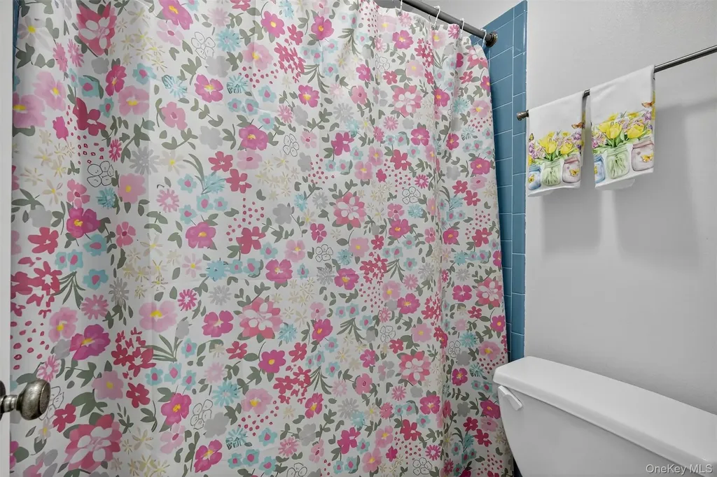 2203 Mulberry Court Poughkeepsie NY 12603