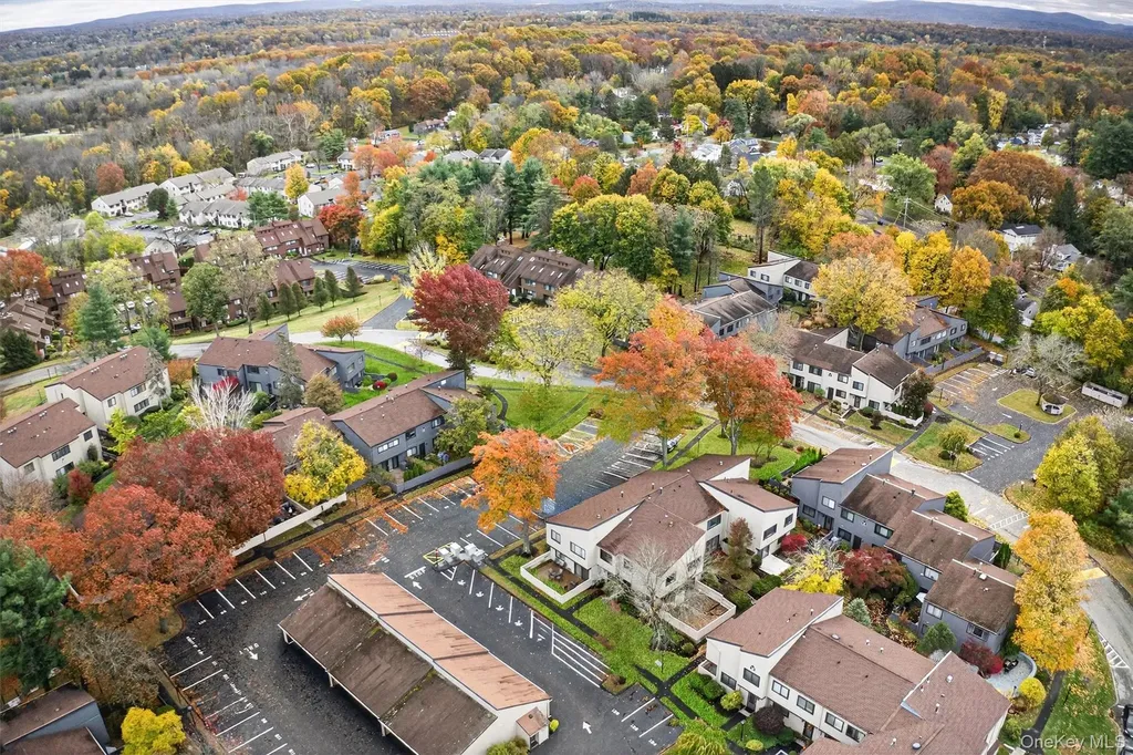 2203 Mulberry Court Poughkeepsie NY 12603