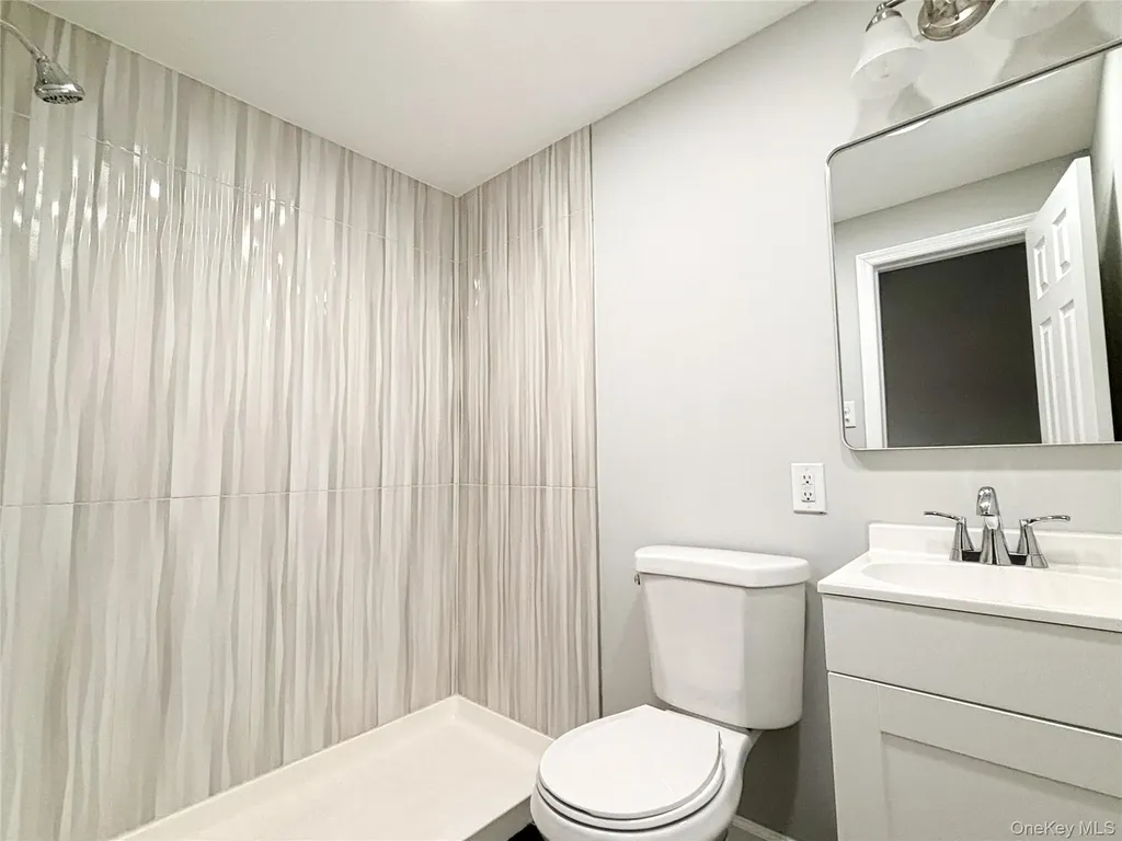 22 Harford Drive Coram NY 11727