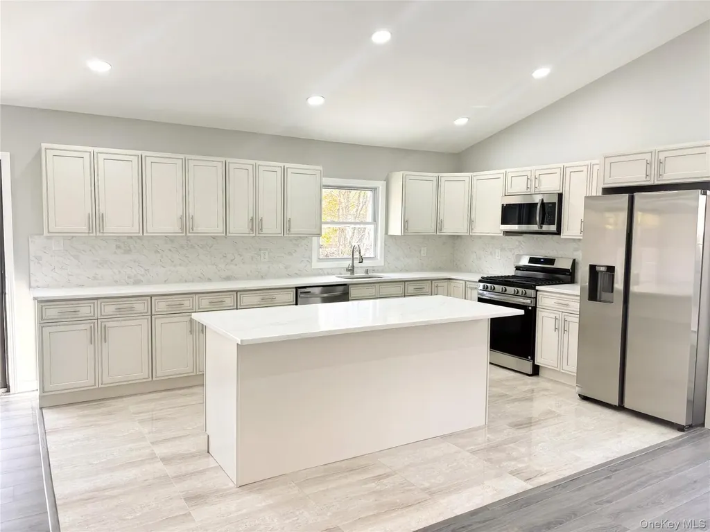 22 Harford Drive Coram NY 11727