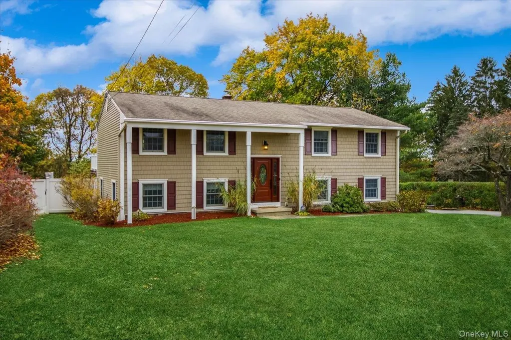 48 Overlook Drive Mahopac NY 10541