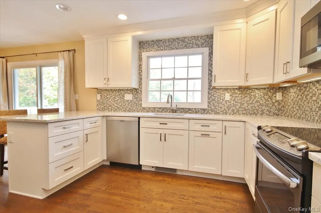 48 Overlook Drive Mahopac NY 10541