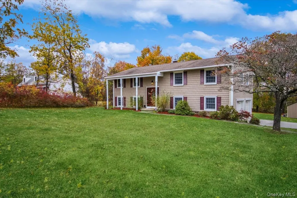 48 Overlook Drive Mahopac NY 10541