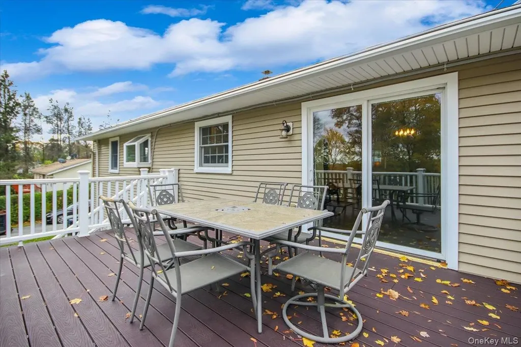48 Overlook Drive Mahopac NY 10541
